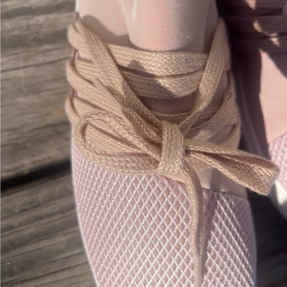 BIG BUDDHA WOMENS 11 ATHLETIC SHOES NWT - Picture 11 of 11